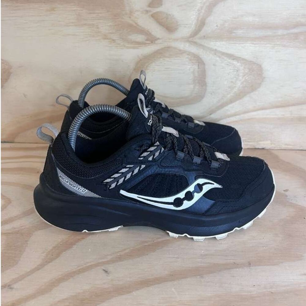 Saucony - Excursion TR 17 - Running Shoes - Black - Women's - 8.5 - S10958-210